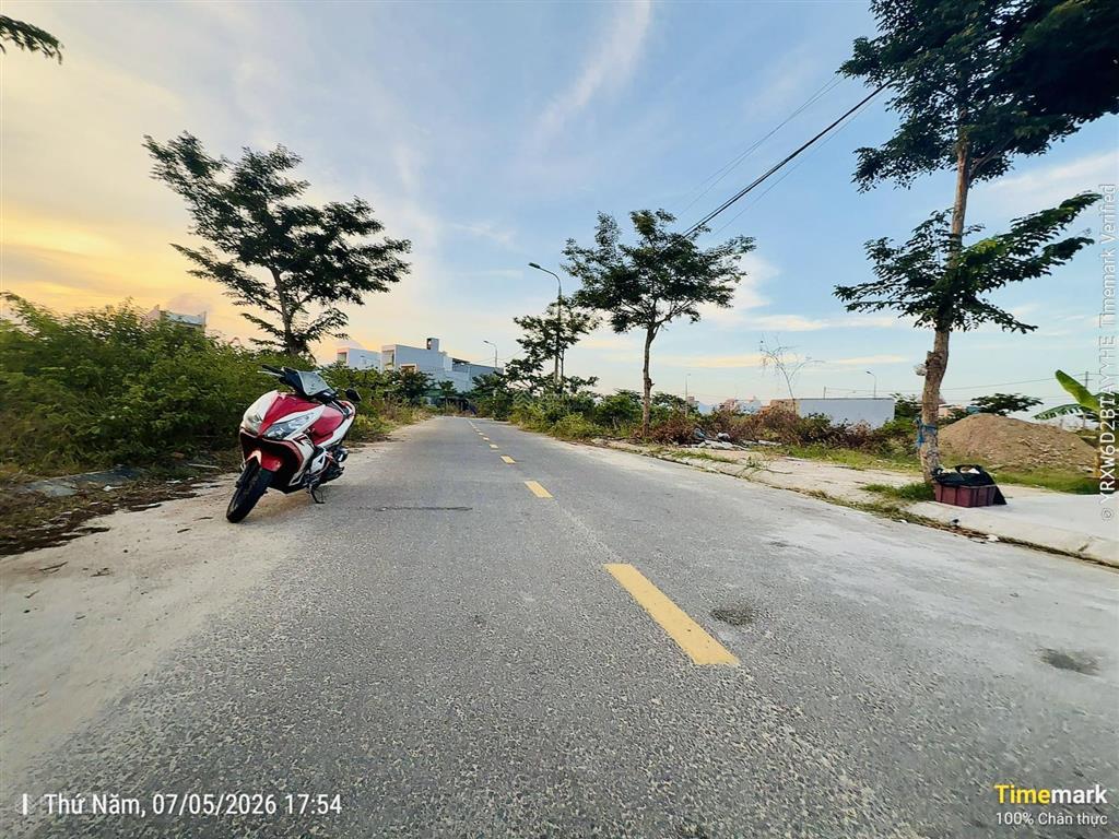 Tôi chính chủ bán đất nam hòa xuân view công viên siêu đẹp  0931 915 *** đặt cọc