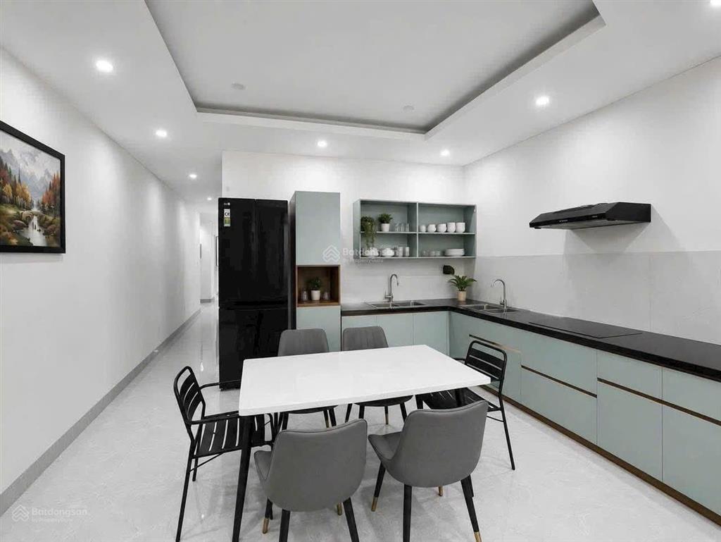 Nhà full nội thất 3pn nam hòa xuân 6,190 tỷ, hướng đông nam