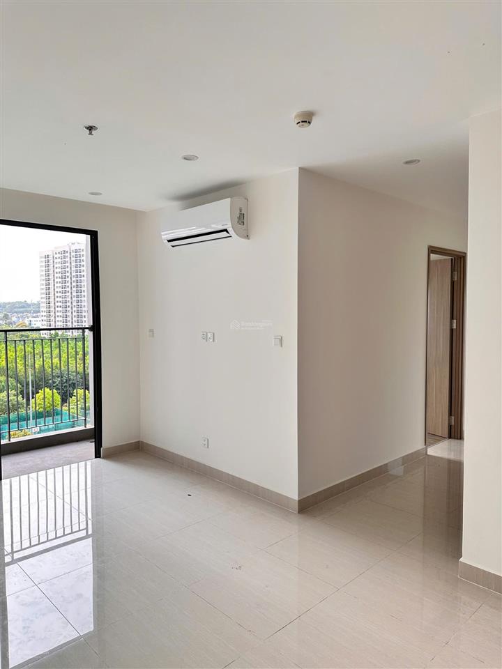 Giảm giá sốc 2,75 tỷ  căn góc 3 phòng ngủ vinhomes grand park view nội khu đẹp  nhà mới