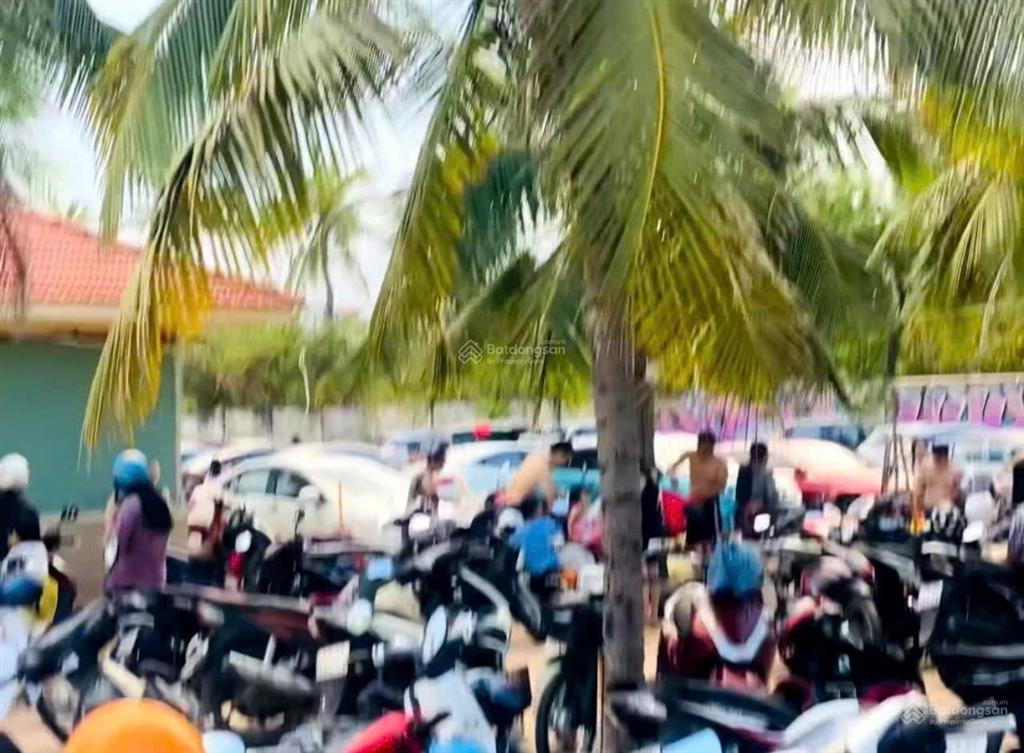 Bán góc 2mt minh mạng & saphia, vị trí đẹp sát biển