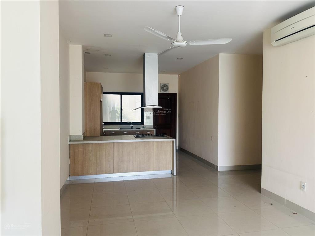 Chỉ với 15,9 tỷ anh chị sở hữu nhà 4 tầng mặt phố bàn cờ vị trí kinh doanh  trung tâm nha trang