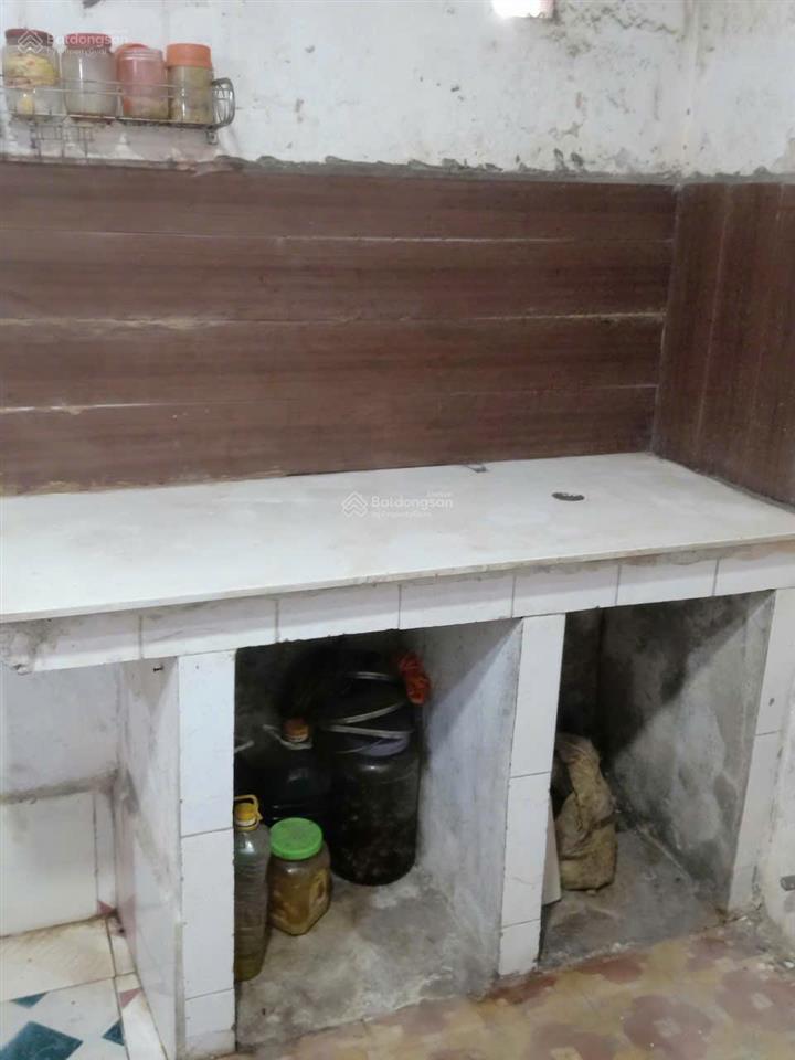 Cho thuê nhà nguyên căn ngõ đội văn, trại chuối, hồng bàng, hải phòng.  0818 090 ***
