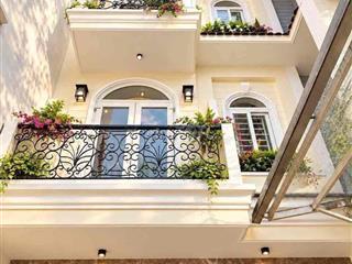 Gia đình định cư nước ngoài bán gấp villa mini 4 tầng