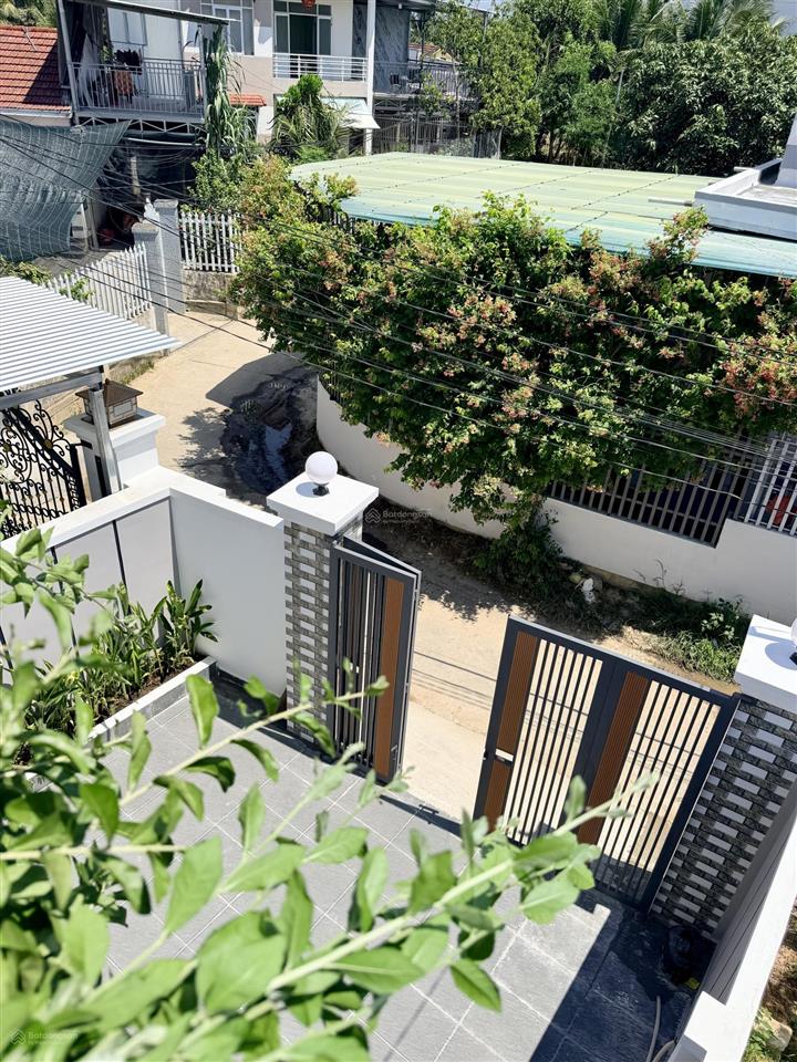 Nhà mới đường ô tô 7 chỗ thông mặt tiền xóm tháp 2 diên phú gần nha trang