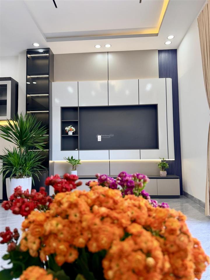 Nhà mới đường ô tô 7 chỗ thông mặt tiền xóm tháp 2 diên phú gần nha trang