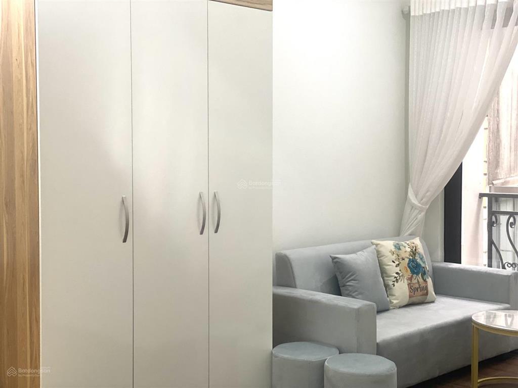 Cho thuê ccmn mới, full đồ, giờ tự do, không chung chủ tại xuân la 4.2tr/th.  0988 823 ***