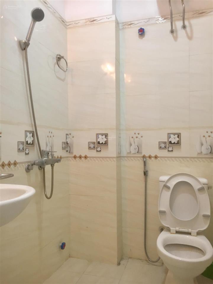 Cho thuê phòng 25m2 full đồ rẻ đẹp, vskk, giờ tự do, ko chung chủ tại đỗ nhuận. cc 0988 823 ***