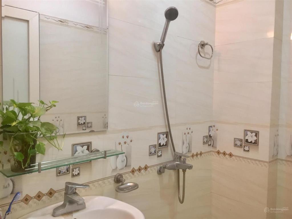 Cho thuê phòng 25m2 full đồ rẻ đẹp, vskk, giờ tự do, ko chung chủ tại đỗ nhuận. cc 0988 823 ***
