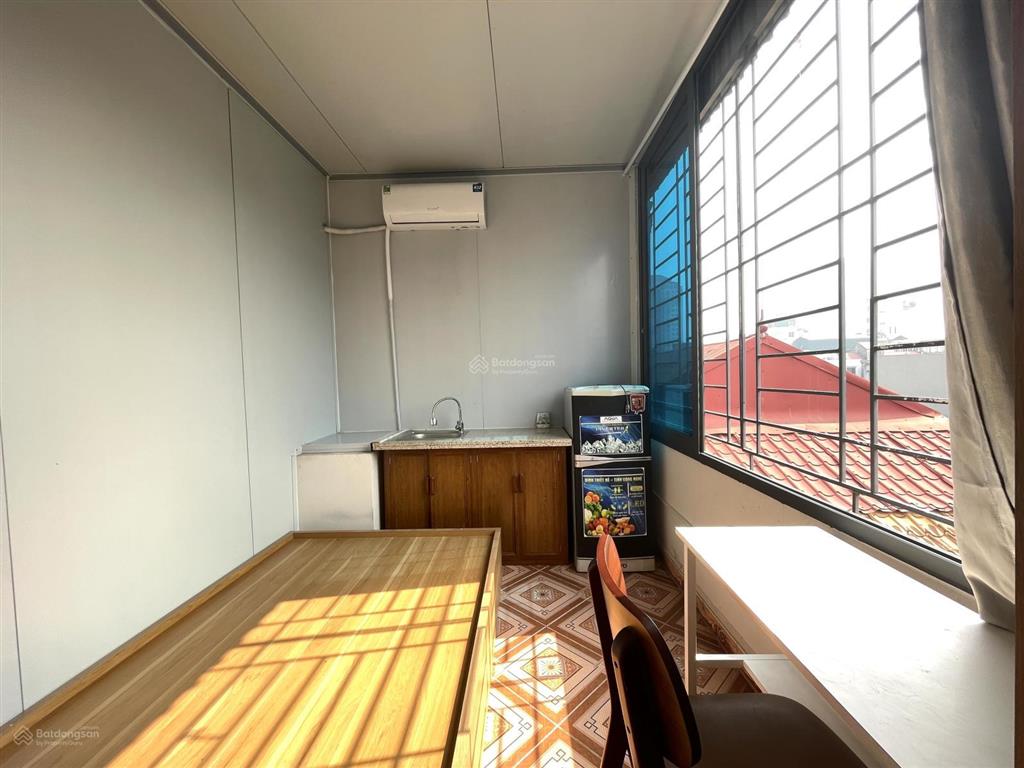 Cho thuê ccmn mới, full đồ, giờ tự do, ko chung chủ tại cuối ngõ 38 xuân la, 3tr.  0988 823 ***