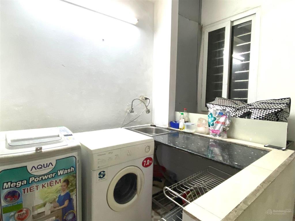 Cho thuê phòng trọ 25m2 full đồ, giờ tự do, không chung chủ tại đỗ nhuận 2,8tr.  0988 823 ***