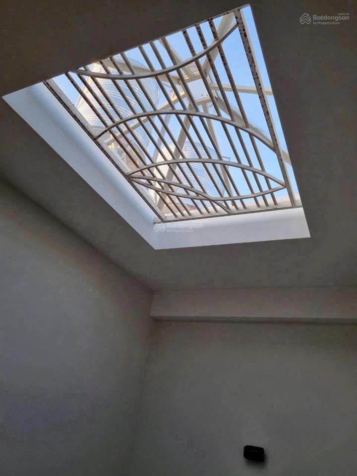 Bán nhà mặt tiền triệu quang phục, 4.5tấm đẹp ở liền p11, quận 5