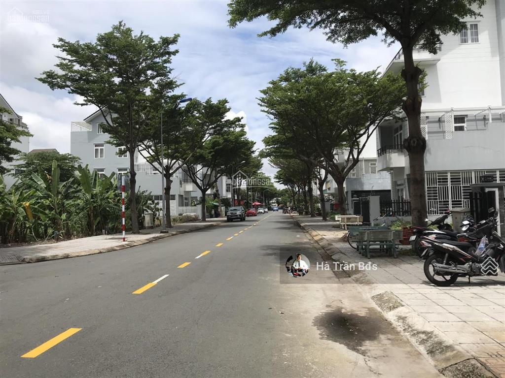 Bán nền biệt thự kdc gia hòa dt 10x20m giá 17 tỷ, vị trí gần công viên lớn