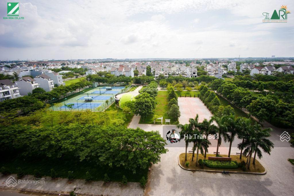 Bán gấp biệt thự đơn lập kdc gia hoà, dt 15x20m giá 35.5 tỷ đối diện công viên lớn.