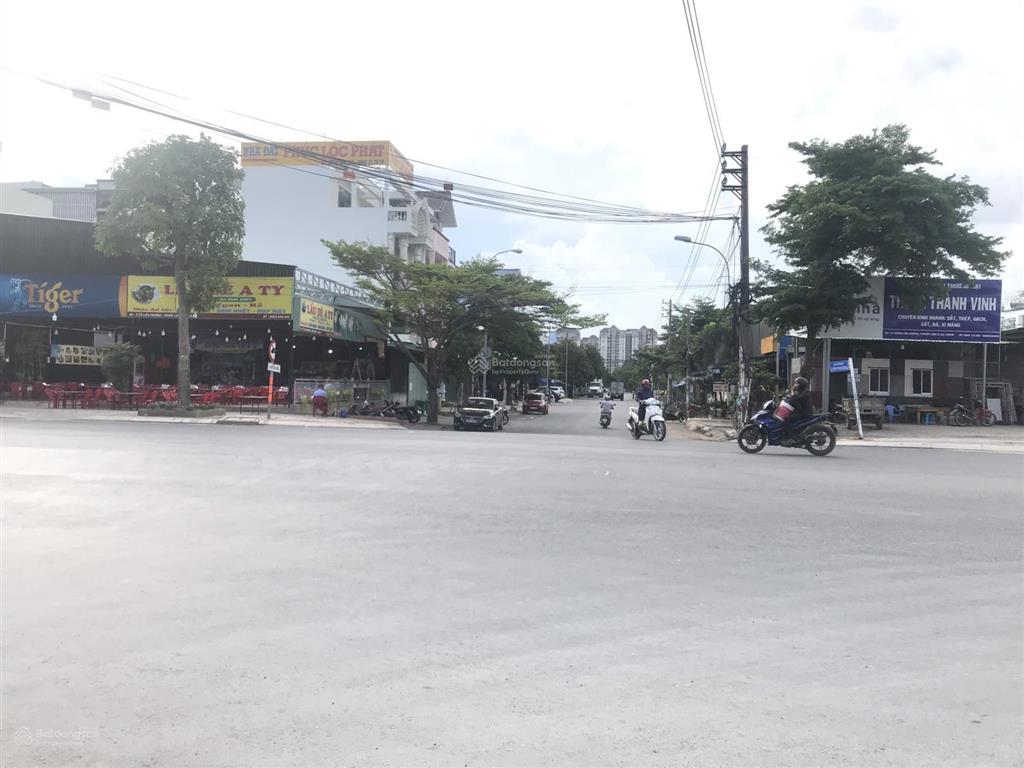 Cho thuê nhà mặt tiền đường liên phường, dt 5x20m, 1 trệt 3 lầu, giá 25tr/th