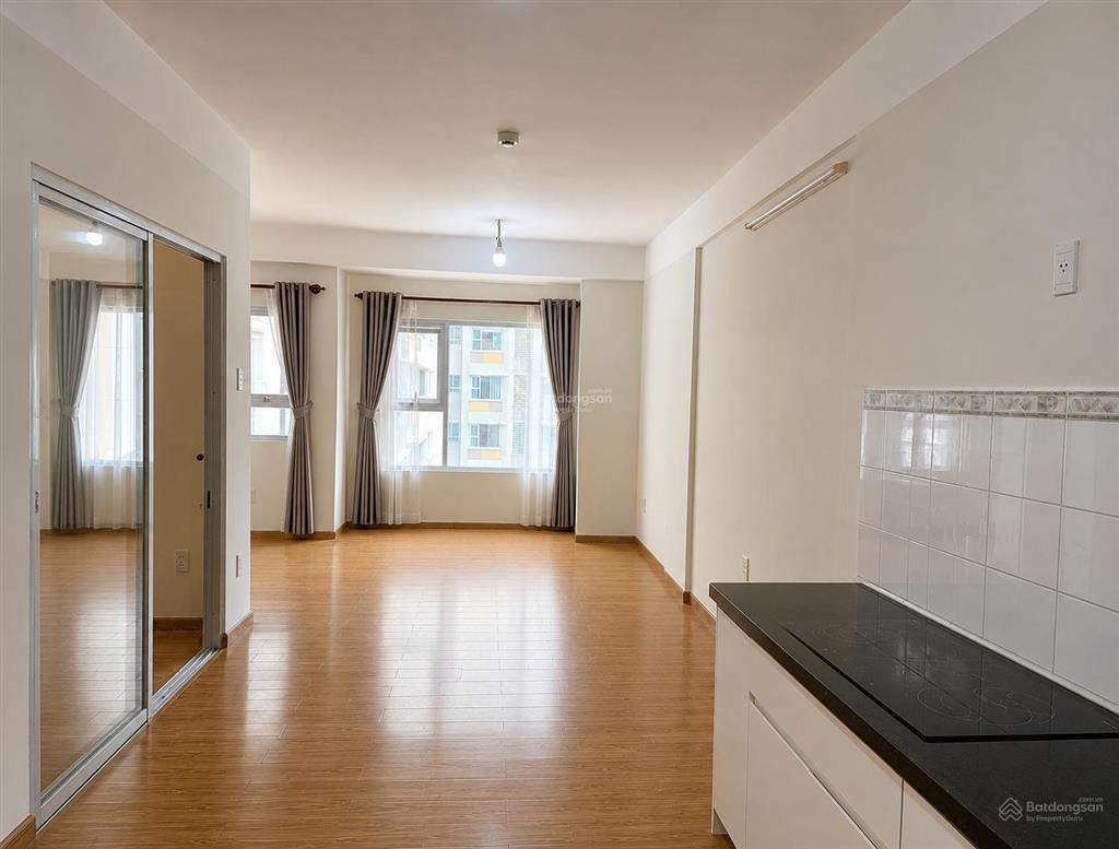 Cho thuê căn hộ chung cư flora anh đào dt 55m2, 2 phòng ngủ, 1wc, giá 6.5 tr/tháng