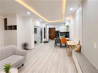 Cho thuê căn hộ 2 pn, 1 wc, có sân phơi, nội thất đầy đủ, nhà mới, đẹp tuyệt vời. giá 8tr/th