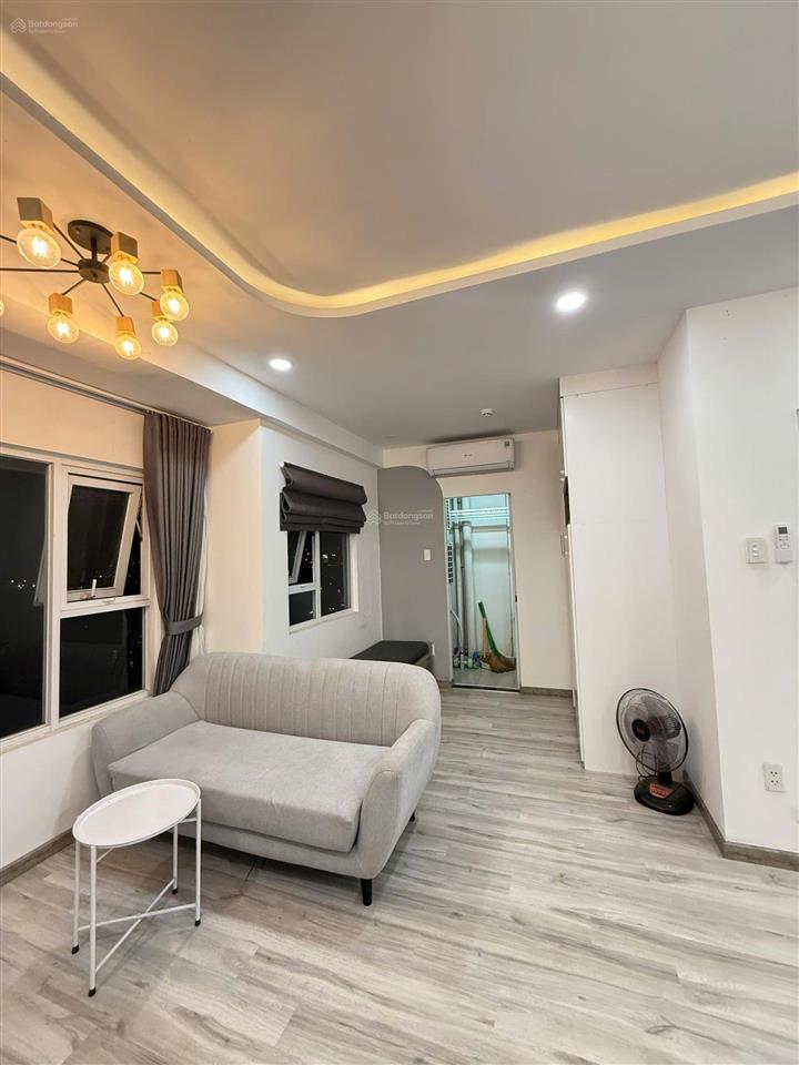 Cho thuê căn hộ 2 pn, 1 wc, có sân phơi, nội thất đầy đủ, nhà mới, đẹp tuyệt vời. giá 8tr/th