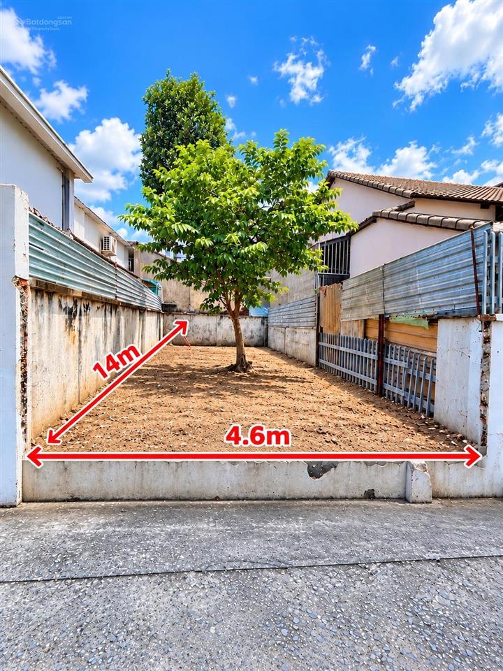 Bán đất gần ngay ngã 3 đỗ xuân hợp  dương đình hội. dt 4.6x14m giá 4.3 tỷ