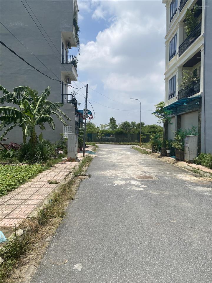 Cắt lỗ 1.7 tỷ lô đất 78m tại song phương, hoài đức, 110 triệu/m2.