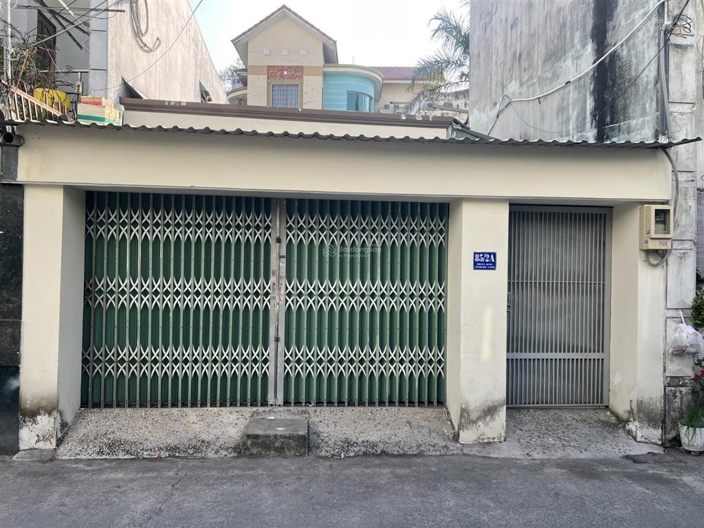 Bán nhà cấp 4 chính chủ, cao ráo không ngập nước, thuận tiện đi lại vào trung tâm tphcm