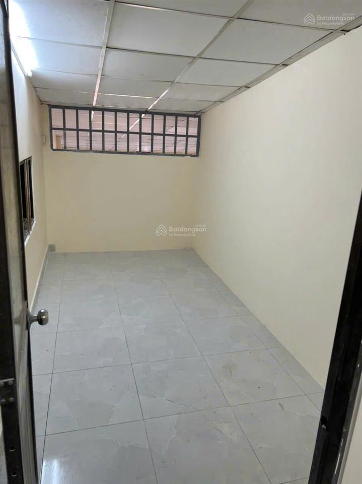 Giảm giá bán nhanh nhà cuối năm, giá cũ 9 tỷ 800 triệu nay còn 9 tỷ 200 triệu  0908 763 ***