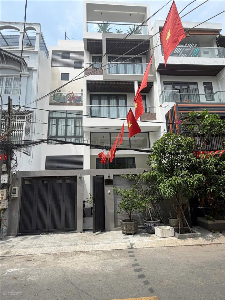 Bán biệt thự mới siêu đẹp đường số 20, p. an nhơn, dt 8x16,6m đúc 1t1l3l thang máy, giá 29,5 tỷ