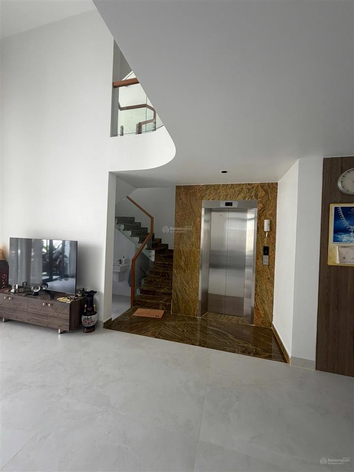 Bán biệt thự mới siêu đẹp đường số 20, p. an nhơn, dt 8x16,6m đúc 1t1l3l thang máy, giá 29,5 tỷ
