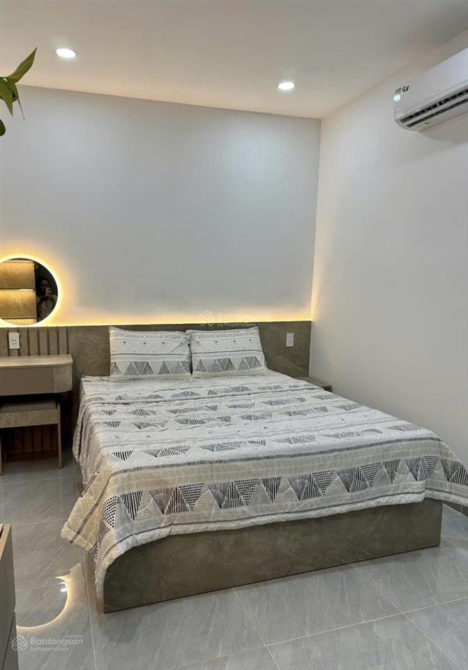 Nhà 805/ phan văn trị, phường 7 vào 100m 4,6x16m đúc 1t1l, 3pn giá 7,75 tỷ