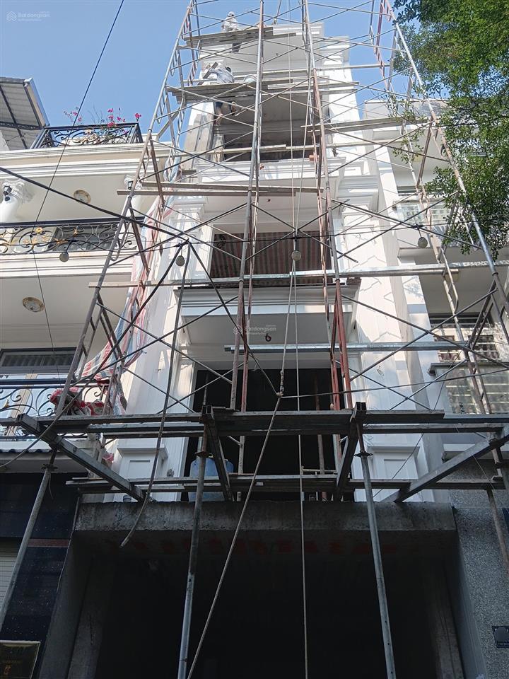 Bán nhà 1 lửng 3 lầu ngay cổng vạn phúc city thủ đức. giá 8.7 tỷ