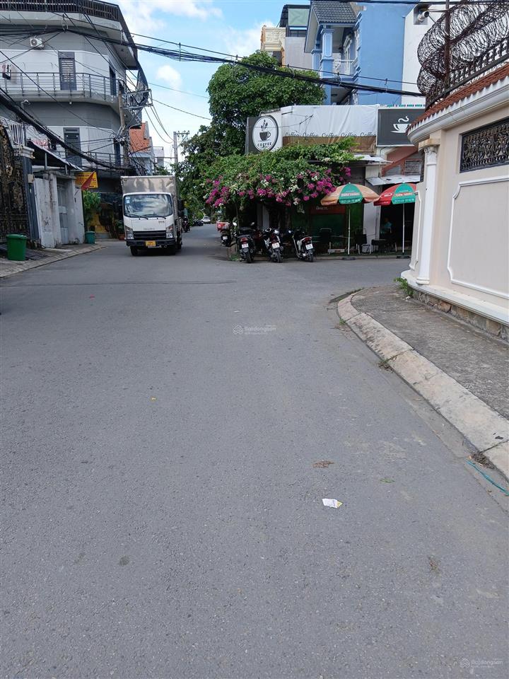 Bán nhà 4 lầu có thang máy. giá 12.5 tỷ hiệp bình chánh, tp thủ đức, hcm