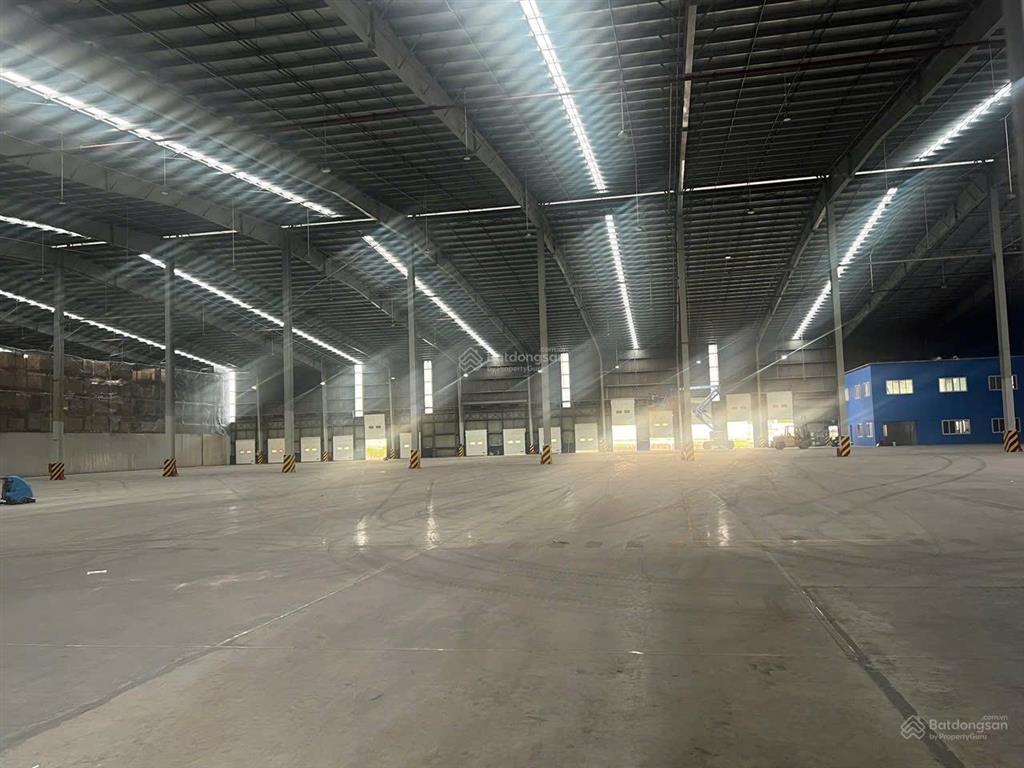 Cho thuê 10.000m2 kho đẹp kcn biên hòa 2