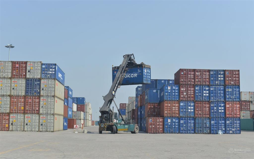 Cho thuê 4ha depot ngay cảng cát lái, hiện trạng đang làm depot