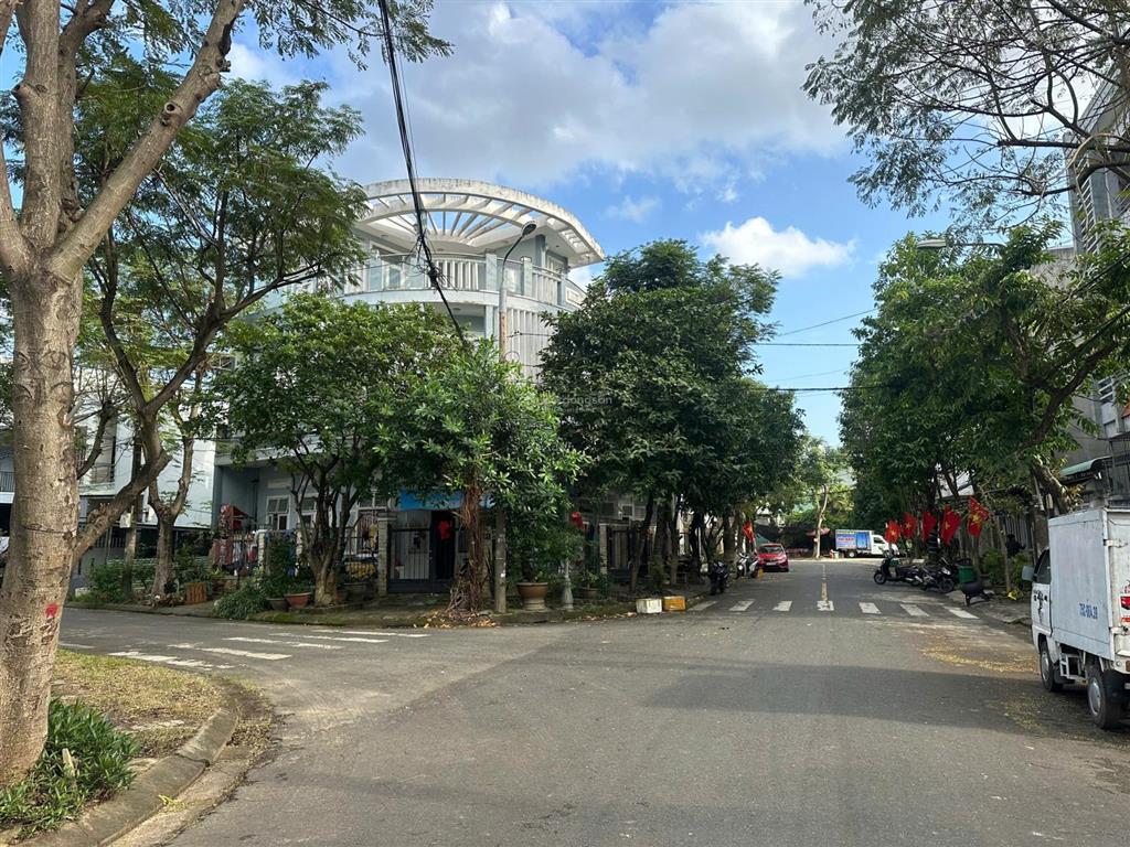 Căn hộ 2 mặt tiền trung tâm chợ hòa khánh