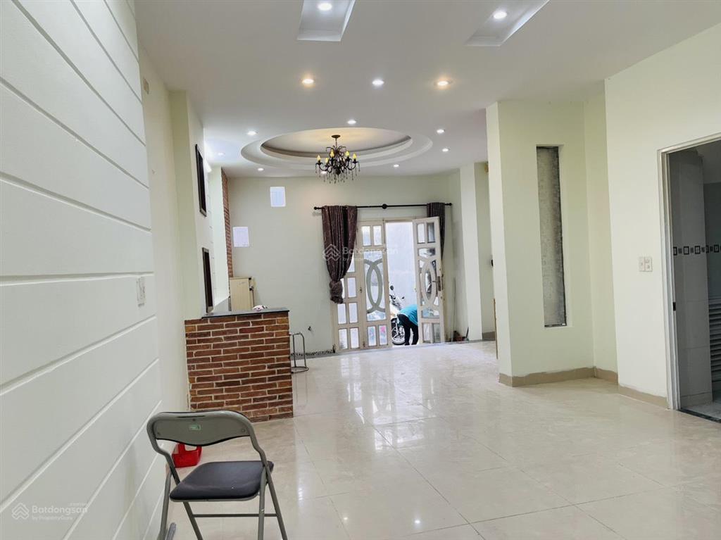 Cần bán gấp nhà mặt tiền hẻm nguyễn thái sơn, gò vấp dưới 100tr/m2