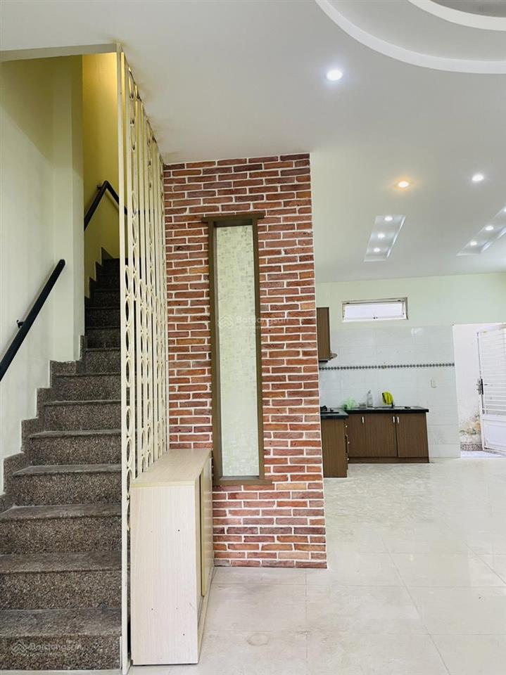 Cần bán gấp nhà mặt tiền hẻm nguyễn thái sơn, gò vấp dưới 100tr/m2