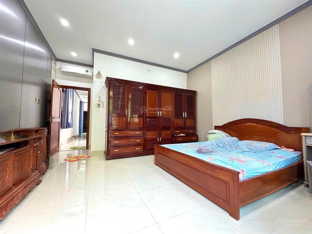 Nhà mặt tiền nguyễn hữu trí  cồn khương vị trí rất gần nguyễn văn cừ