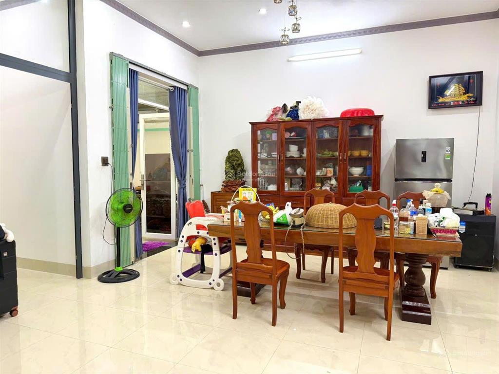 Nhà mặt tiền nguyễn hữu trí  cồn khương vị trí rất gần nguyễn văn cừ