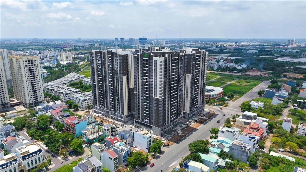 2pn 2wc 7.1 tỷ ban công dài từ phòng khách tới pn, trần cao 3,4m, tầng cao, view sông, khan hiếm