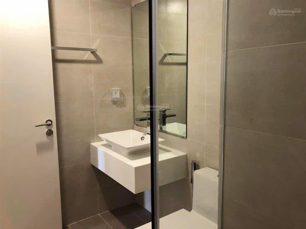 Căn nào rẻ hơn em đền tiền 53m25,5 tỷ chính chủ bán gấp căn hộ 1pn, sẵn hđt giá tốt. hiếm có 1 căn