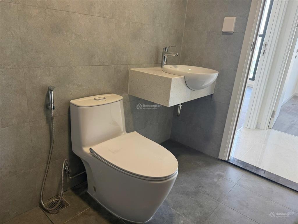 [2pncăn góc] tầng cao, view sông+lm81, xem bắn pháo hoa trọn đời, không bị chắn view. hàng limited