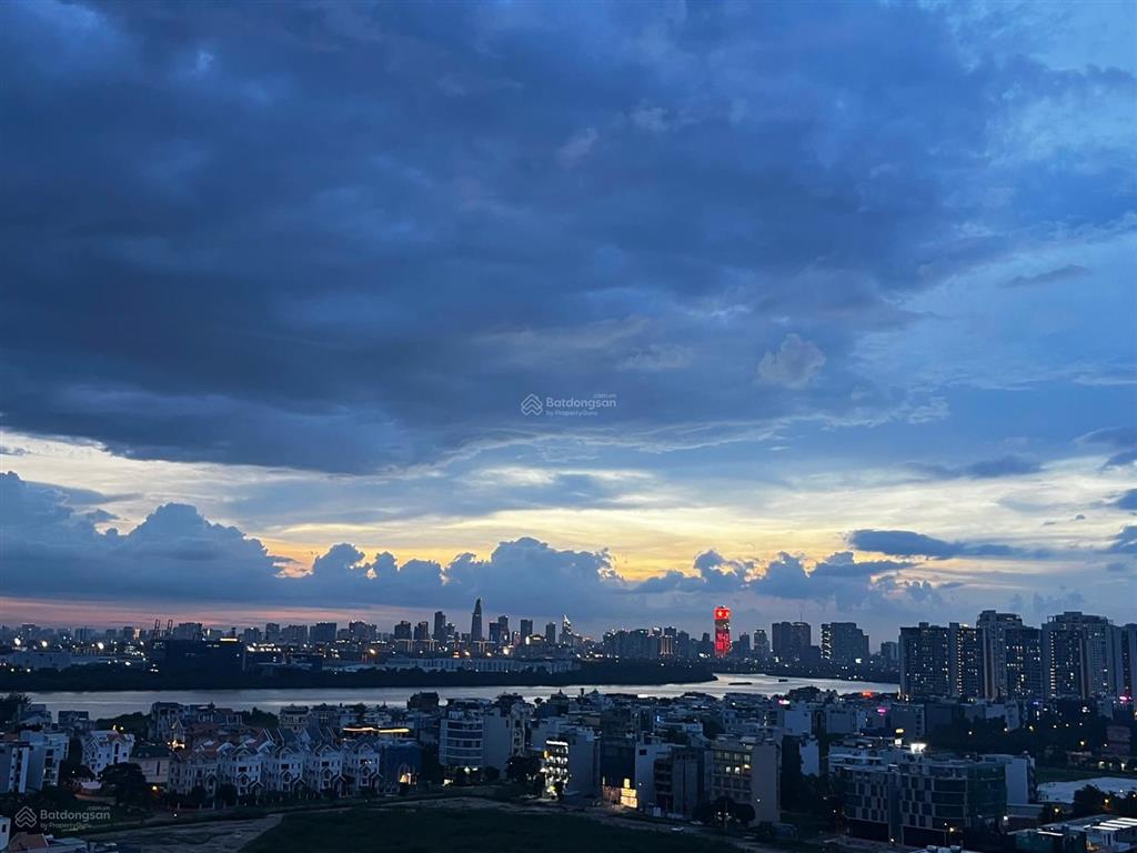 3pn  83m2 view lm81, view sông, full nt 20tr/th. dễ xem nhà 24/24, vào ở 5/9, sẵn sàng nhận cọc