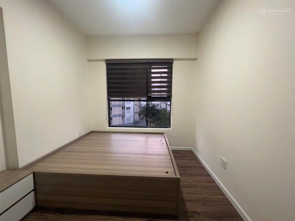 Bán căn hộ góc 76m2 2pn 2wc  giá 4,39 tỷ  pháp lý sổ hồng   0909 139 ***