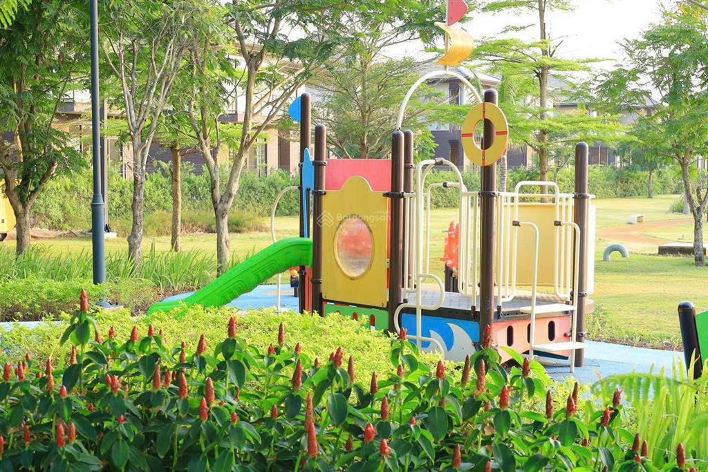 Sang nhượng nhà phố vườn khu đô thị waterpoint | giá 4,1 tỷ