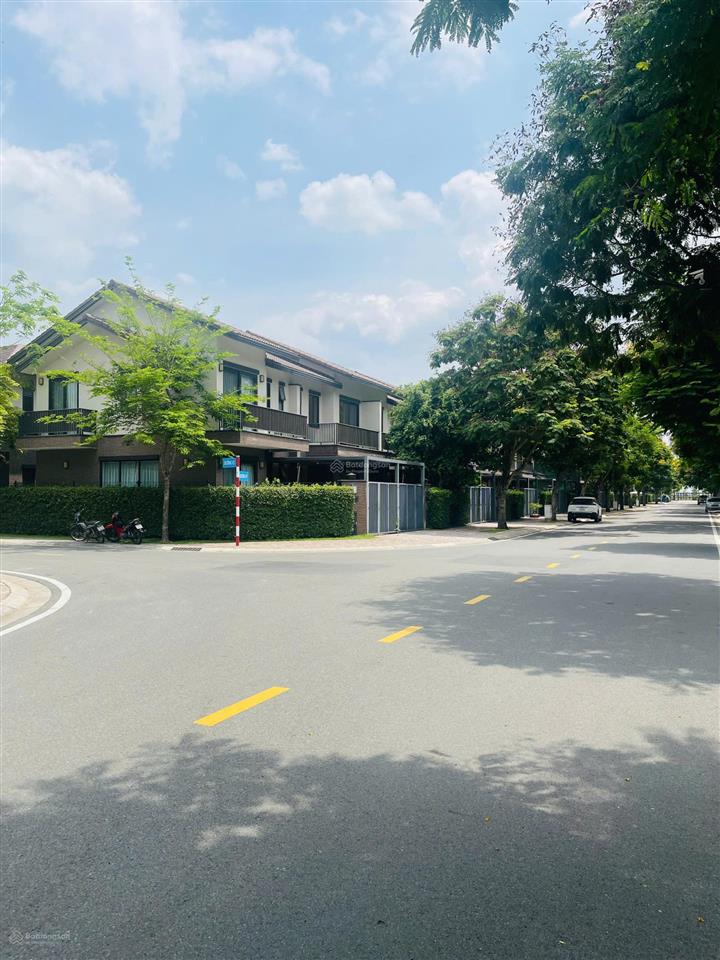 Sang nhượng nhà phố vườn khu đô thị waterpoint | giá 4,1 tỷ