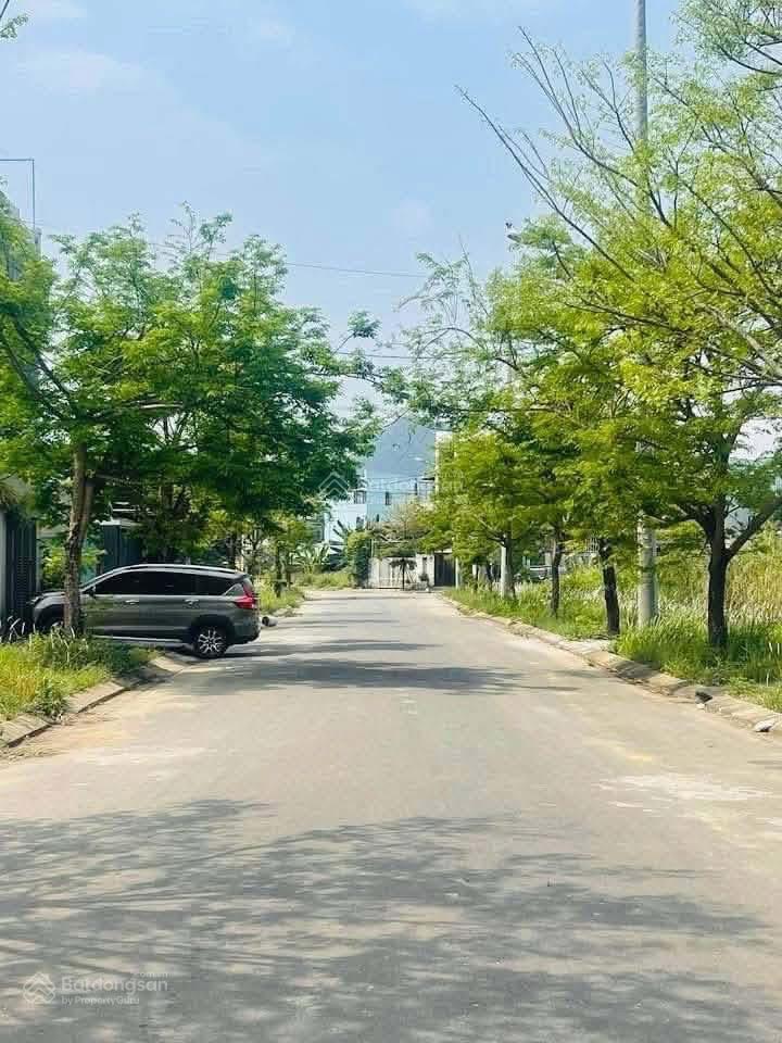 Bán lô đất hoà minh 28 ngay khu b . vị trí đẹp