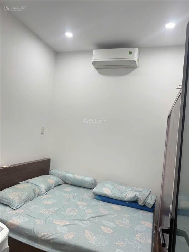 Chính chủ gửi bán nhà 2 tầng mặt tiền đường nguyễn chích. thích hợp mua ở hoặc đầu tư