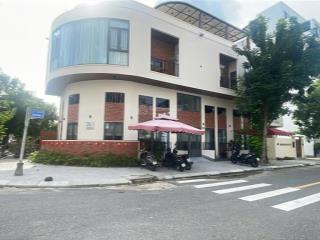 Toà căn hộ góc 2 mặt tiền 4 tầng ngay khuê mỹ đông 14 bên công viên lớn sát biển mỹ khê đà nẵng