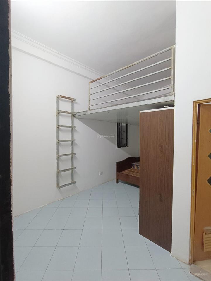 Phòng đẹp khép kín 1002 láng, 18 m², 3,1 tr, ở ngay