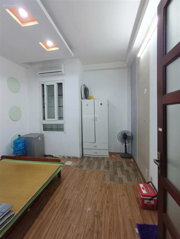 Phòng 16m², 2,5 triệu, 102 pháo đài láng, thông 850 láng