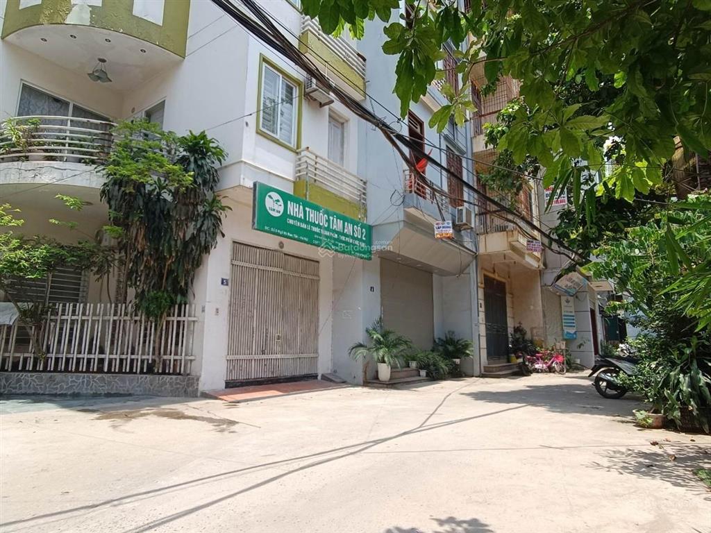 Studio đầu ngõ 92 đào tấn 25 m2, 5,3 tr, thông phố phan kế bính cách lotte 500m